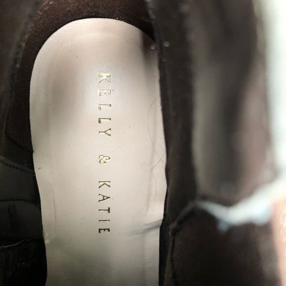 NWOT, Kelly & Katie Brown Suede Boots- Size 8 - Picture 14 of 16